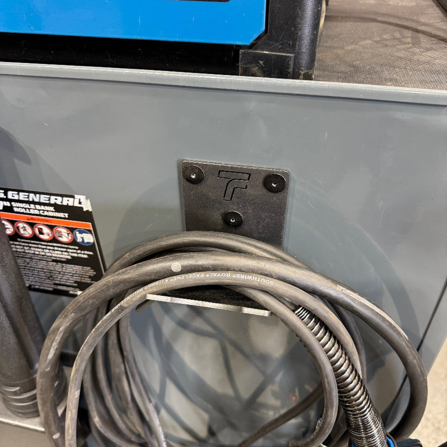 Lead Hanger (unpainted)